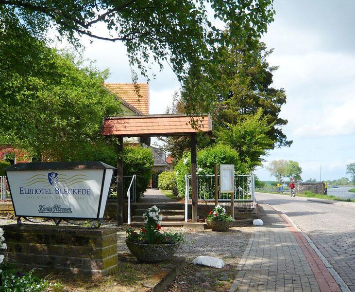 Elbhotel Bleckede Kültér fotó